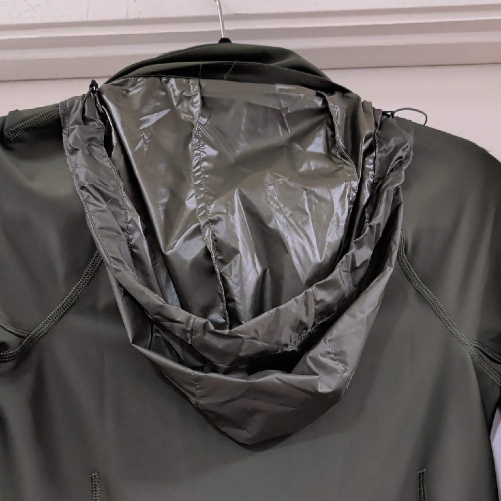 Athleta Interval Jacket Aspen Olive NWT - Picture 6 of 8